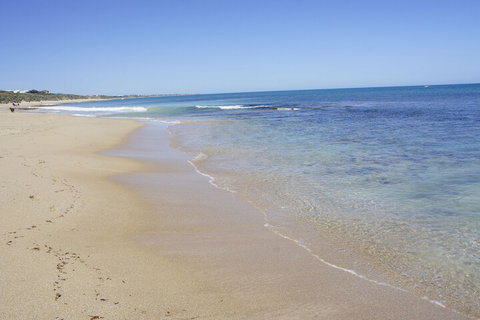 Beach Front The Wedge - Adults Only - Accommodation Rockhampton 3