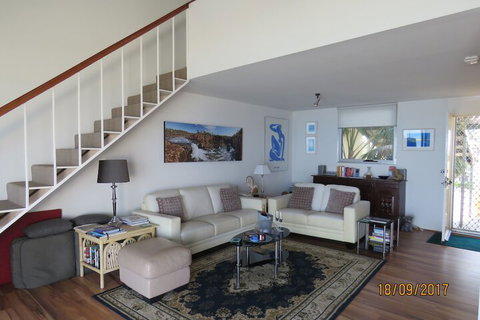 Beach Front The Wedge - Adults Only - Accommodation Rockhampton 5