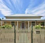 Maeville Cottage - Accommodation Rockhampton