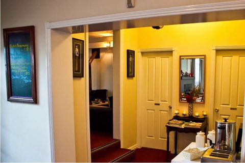 Abbotsleigh Motor Inn - Accommodation Rockhampton 1