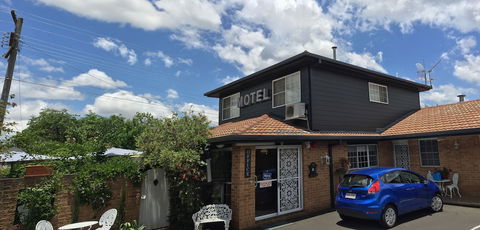 White Lanterns Motel - Accommodation Rockhampton 2