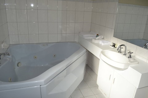 Lightkeepers Inn Motel - Accommodation Rockhampton 3