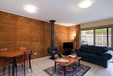Split Point Cottages - Accommodation Rockhampton 5