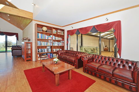 Sensational Heights Bed & Breakfast - Accommodation Rockhampton 4