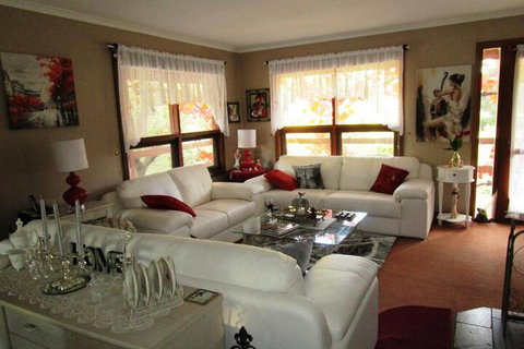 Southern Vales Bed & Breakfast - Accommodation Rockhampton 3