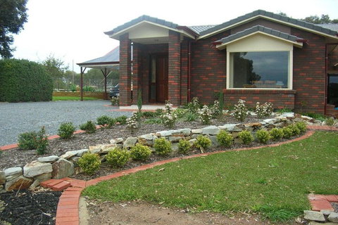 Mt Bold Estate - Accommodation Rockhampton 1