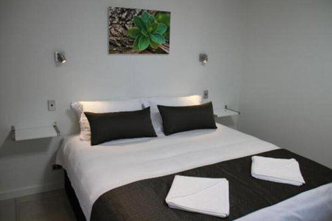 Studio Denmark - Accommodation Rockhampton 3