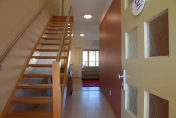The Lakes Apartments - Accommodation Rockhampton 1