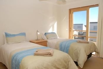The Lakes Apartments - Accommodation Rockhampton 6