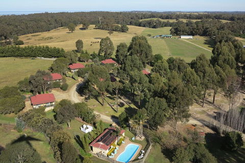 Lakes Entrance Country Cottages - Accommodation Rockhampton 6