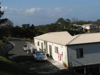 Lookout Holiday Units - Accommodation Rockhampton 0
