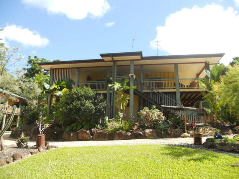 Licuala Lodge - Accommodation Rockhampton 2