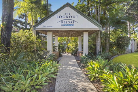 The Lookout Resort - Accommodation Rockhampton 0