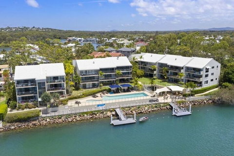 Noosa Shores Resort - Accommodation Rockhampton 2