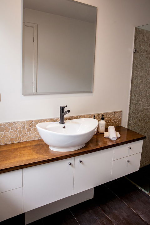 Polperro Villas - Accommodation Rockhampton 6