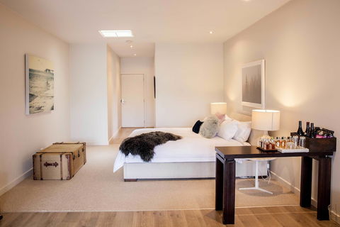 Polperro Villas - Accommodation Rockhampton 1