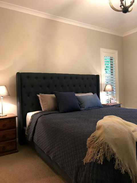 Gracefield Estate - Accommodation Rockhampton 6