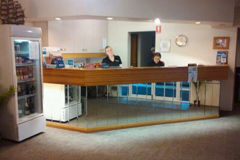 Blue Pacific Motel Swansea - Accommodation Rockhampton 1