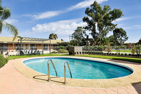 Statesman Motor Inn - Accommodation Rockhampton 2