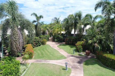 Cocos Beach Bungalows - Accommodation Rockhampton 0