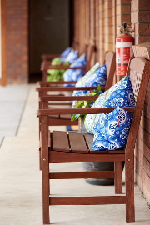 Ruthven Street Motor Inn - Accommodation Rockhampton 0