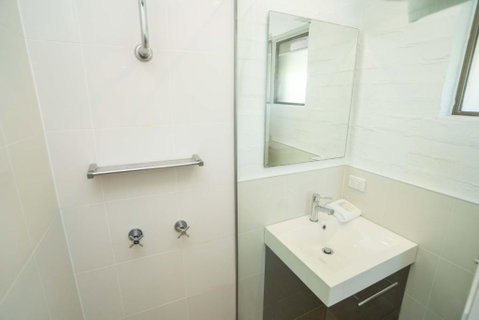 Myuna Holiday Apartments - Accommodation Rockhampton 5