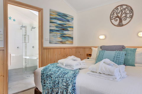 Seven Mile Beach Holiday Park - Accommodation Rockhampton 2
