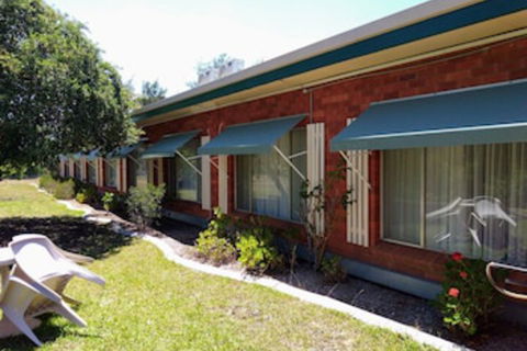 Armidale Rose Villa Motel - Accommodation Rockhampton 0