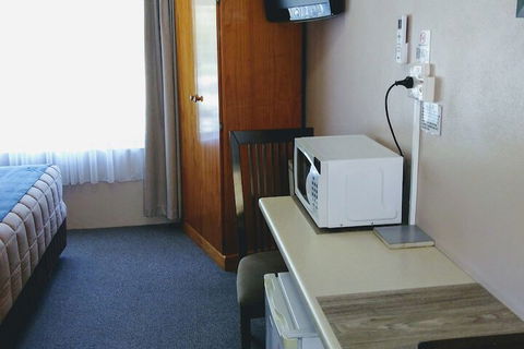 Armidale Rose Villa Motel - Accommodation Rockhampton 5