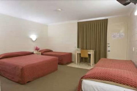 Nambour Lodge Motel - Accommodation Rockhampton 4