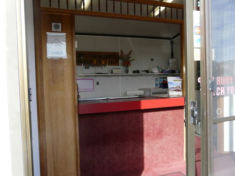 Waterloo Point - Accommodation Rockhampton 0