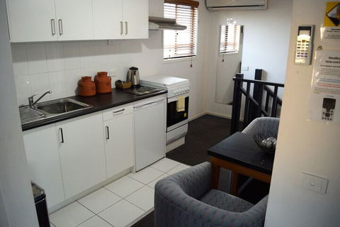 Mornington Motel - Accommodation Rockhampton 3