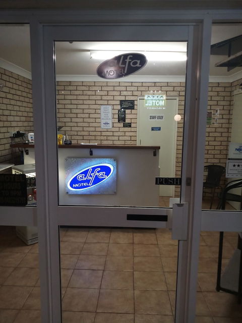 Alfa Motel - Accommodation Rockhampton 0