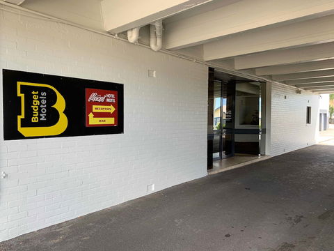 The Menai Hotel Motel - Accommodation Rockhampton 1