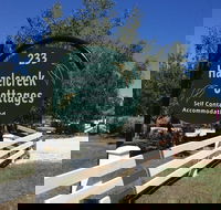 Hazelcreek Cottages - Accommodation Rockhampton