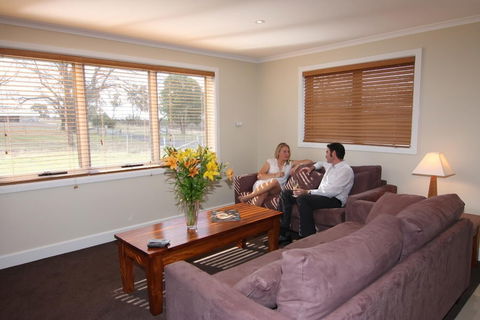 Moore Park Apartments - Accommodation Rockhampton 6