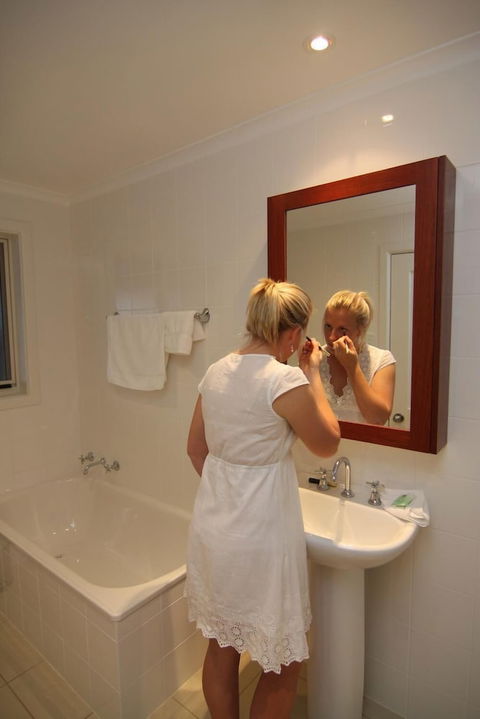 Moore Park Apartments - Accommodation Rockhampton 5