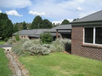 Moore Park Apartments - Accommodation Rockhampton 2