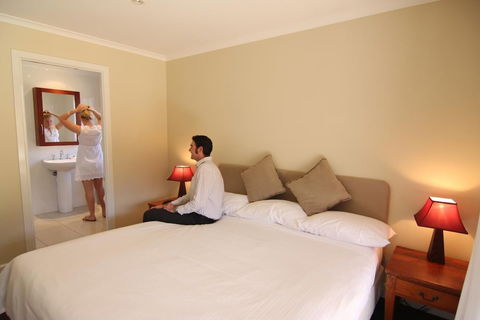 Moore Park Apartments - Accommodation Rockhampton 3