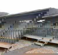 Awonga Cottages - Accommodation Rockhampton