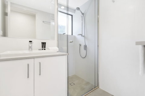 Headland Views - Accommodation Rockhampton 5