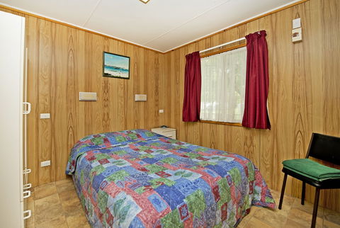 Acclaim Pine Grove Holiday Park - Accommodation Rockhampton 2