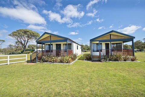 Acclaim Rose Gardens Beachside Holiday Park - Accommodation Rockhampton 6