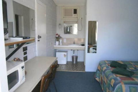 Nhill Holiday Inn - Accommodation Rockhampton 2