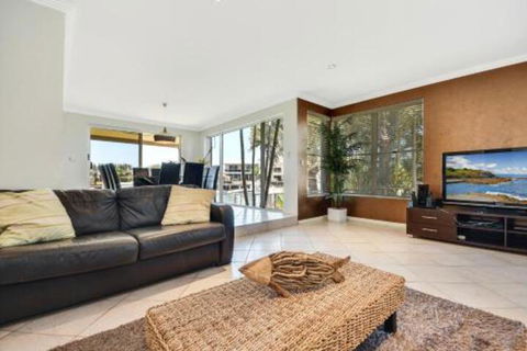 Pandanus Waterhouse - Accommodation Rockhampton 0