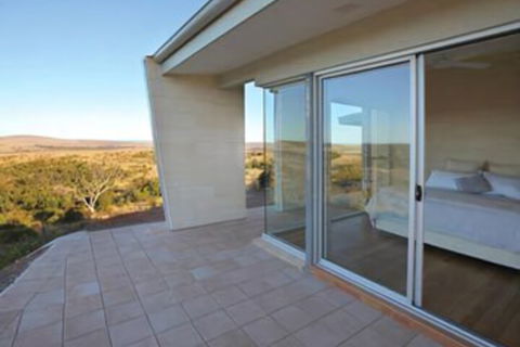 Tanonga Luxury Eco Lodges - Accommodation Rockhampton 6