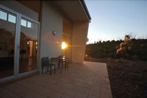 Tanonga Luxury Eco Lodges - Accommodation Rockhampton 7
