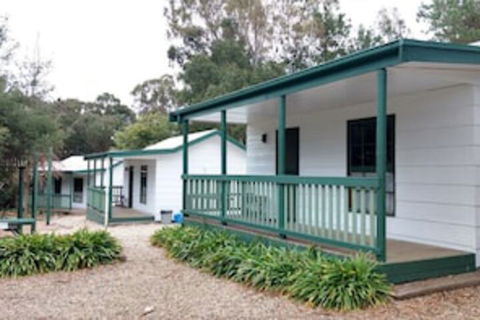 Fernleigh Farmstay & Bike Park - Accommodation Rockhampton 0