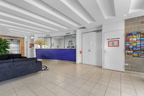 Motel On Gregory - Accommodation Rockhampton 3