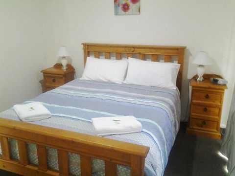 Seaside Villas - Accommodation Rockhampton 6